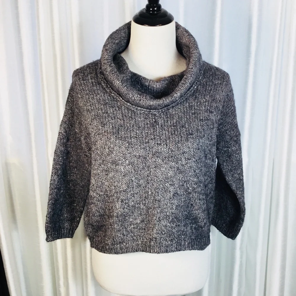 Cropped Cowl‎ Neck Sweater 3/4 Sleeve Gray Brown